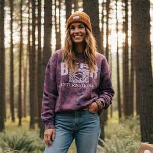 Vintage Bear International Sweatshirt‎ Size L Crewneck Pullover Tie Dye Purple